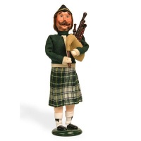 12 Days of Christmas: Eleven Pipers Piping Figurine