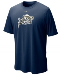 Keep team spirit rolling with this Navy Midshipmen NCAA t-shirt from Nike.