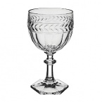 A vintage look for fine vintage wines. From the legendary porcelain and crystal manufacturer, Villeroy and Boch, this stemware has a formal look and feel. Shown from left to right - Miss Desiree goblet , Miss Desiree flute , Miss Desiree wine .