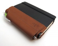 Single-Pen Quiver for Pocket Hard-Cover (A6 size) Notebooks, Brown