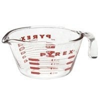 Pyrex Prepware 2-Quart Measuring Cup, Clear with Red Measurements