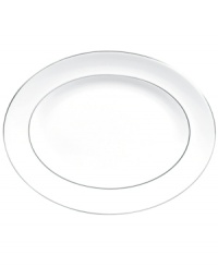 In an exquisite union of the contemporary and the classical, renowned bridal designer Vera Wang and Wedgwood have created a dinnerware and dishes pattern that brings elegance to the modern table. Blanc sur Blanc marries pure white with a textured matte border and platinum edging for subtle tonal contrast.