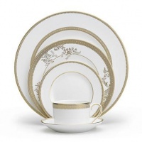 Wedgwood Vera Wang Vera Lace Gold 9-Inch Rim Soup Plate