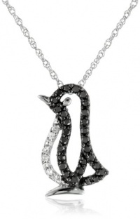 XPY 14k White Gold Black and White Diamond Penguin Pendant Necklace (.15cttw, Black Diamonds and I-J Color, I2-I3 Clarity), 18