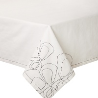 Based on one of the renowned designer's favorite prints, this chic tablecloth is quintessentially DVF.