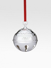 The 37th Edition Holly Bell ornament is a favorite holiday tradition handcrafted in rich silverplate by master craftsmen.Silverplate3.75HElegantly packaged for gift-giving and storageMade in USA