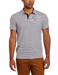 Calvin Klein Sportswear Men's Short Sleeve Fine Stripe Slim