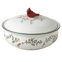 Pfaltzgraff Winterberry Covered Bowl