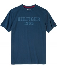 Upgrade your casual look with this Tommy Hilfiger signature block letter t-shirt.