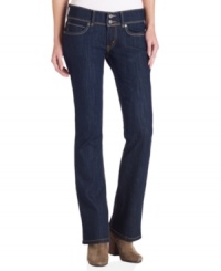 From the clean dark wash to the contrast-color topstitching, love love love these bootcut jeans from Levi's!