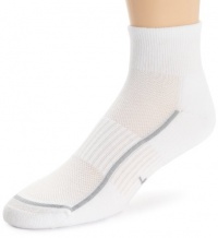 Feetures Men's Light Cushion Quarter Socks