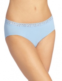 Bali Women's Comfort Revolution Seamless Lace Hipster Panty