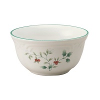 Pfaltzgraff Winterberry 6-Inch Dessert Bowls, Set of 4