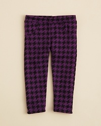 Stretch jeggings from Sofi in oversized houndstooth print allover.