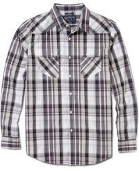 Style that lasts. Stay hip no matter what the season with this plaid shirt from American Rag.