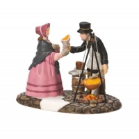 Department 56 Dickens' Village Fish N' Chip To Go Accessory Figurine